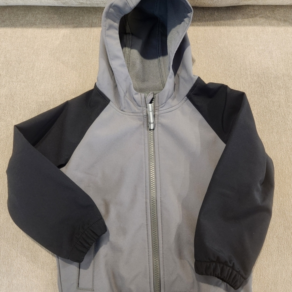 Cat & Jack Gray and Black Kids Zip Up Warm And Waterproof Jacket